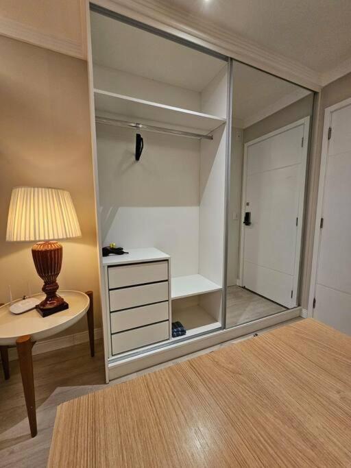 Studio Moderno Ap 32 Soho Life Curitiba Exterior foto
